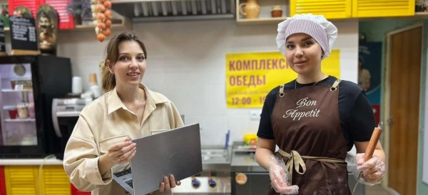 Из пиара — в кулинарию: ЦЗН в Белгородской области участвовал в открытии известной вареничной