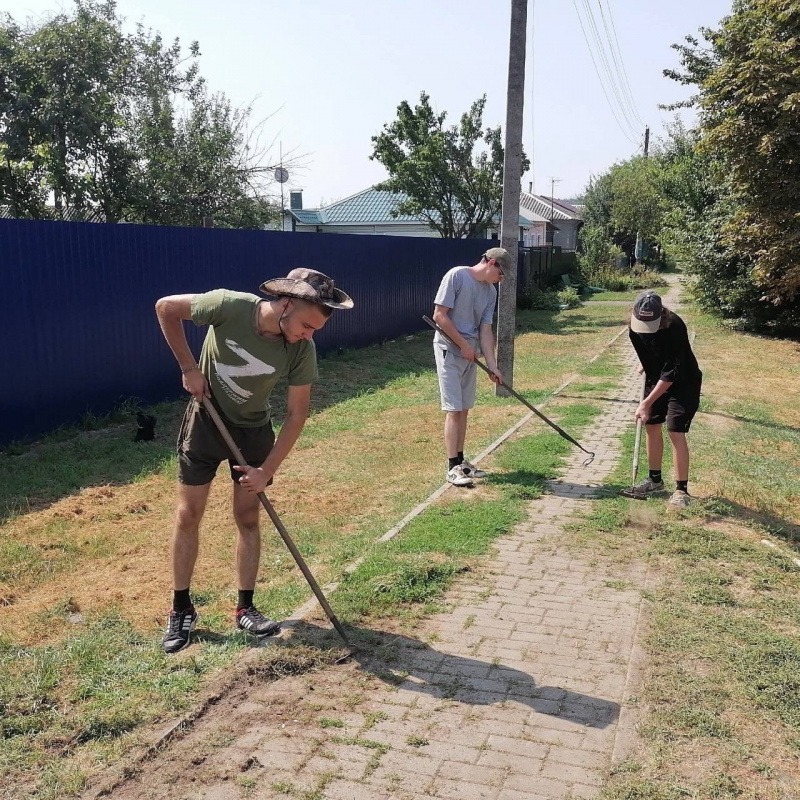 В Белгородской области дан старт трудоустройству подростков на летние каникулы