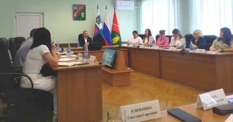 В Старом Осколе обсудили особенности трудоустройства участников спецоперации