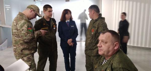 Специалисты Старооскольского кадрового центра проконсультировали 7 участников СВО по вопросам трудоустройства