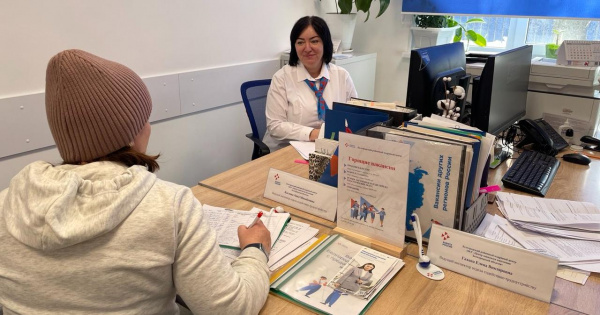 Каждый месяц начальник кадрового центра Белгородского района на один день становится ведущим инспектором