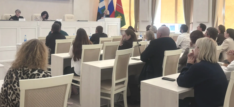 В Старом Осколе обсудили ключевые меры поддержки работодателей в сфере общественного питания, туризма и гостиничного бизнеса