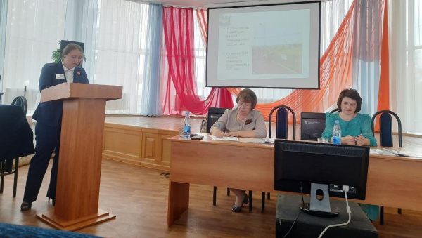 На связи с общественностью