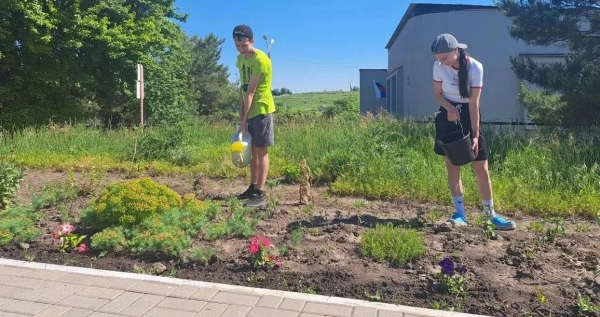 12,8 тысяч подростков вышли на работу в Белгородской области этим летом 12,8 тысяч подростков вышли на работу в Белгородской области этим летом