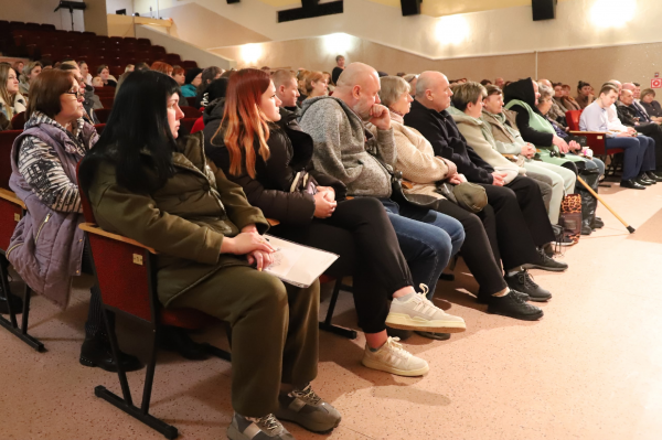 Белгородский районный кадровый центр предложил семьям участников СВО помощь в поиске работы и открытии бизнеса