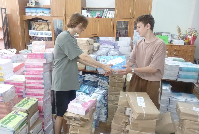 Более девяти тысяч старооскольских подростков приобрели в 2025 году первый рабочий опыт