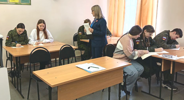 Профориентационный урок открыл перед школьниками путь к выбору будущей специальности