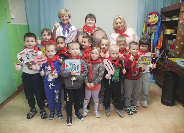 Воспитанники детского сада совершили сказочное путешествие в мир труда