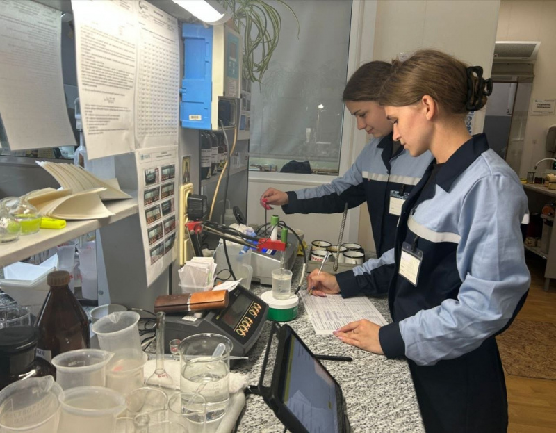  Студенты агромеханического техникума получают реальный трудовой опыт