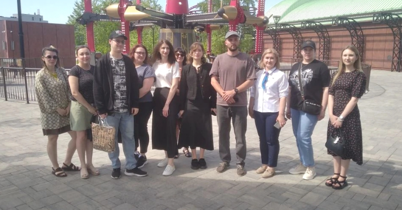 В парк аттракционов — не за развлечениями, а за трудоустройством 
